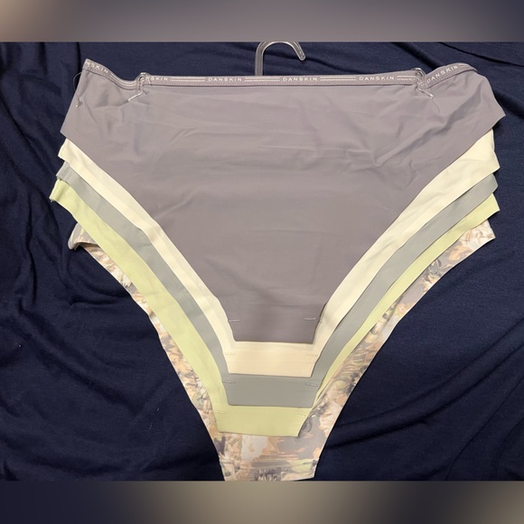 Danskin-NWT-5 Pack No Show Panties - Picture 11 of 11